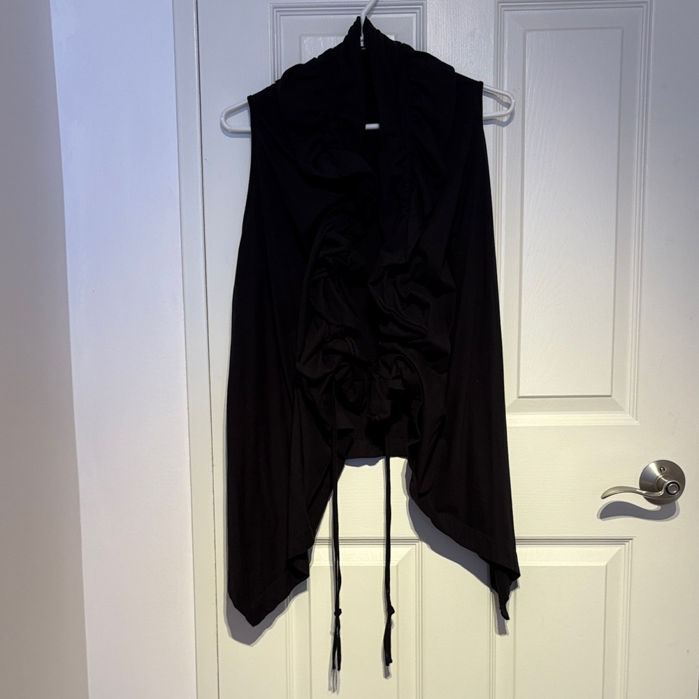 Black Sleeveless Drape Vest